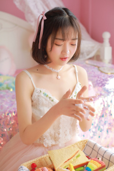 一边吃奶一边躁狂